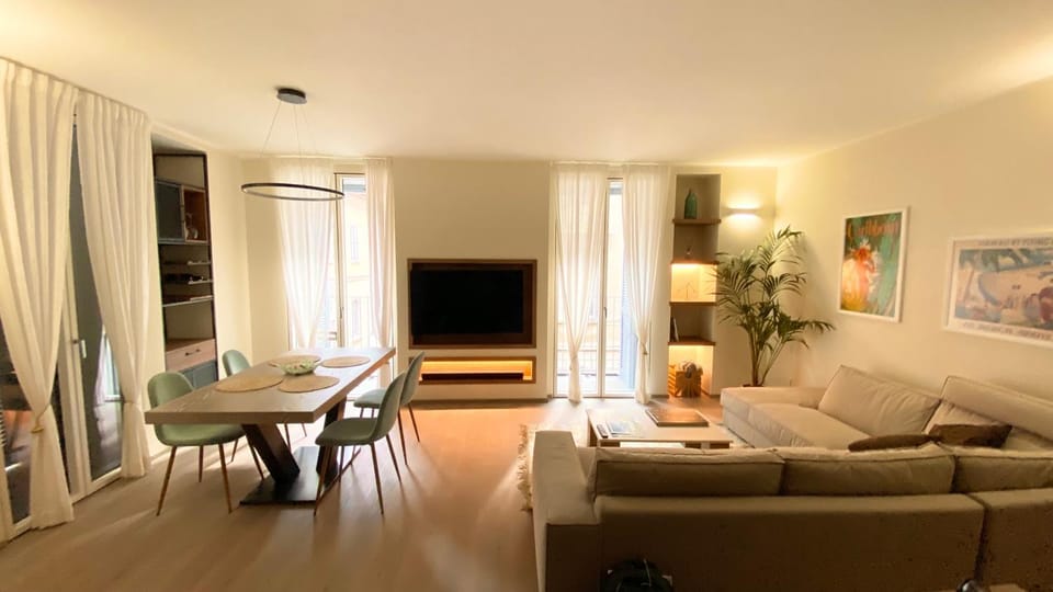 Cressoni Apartment Apartment in Como