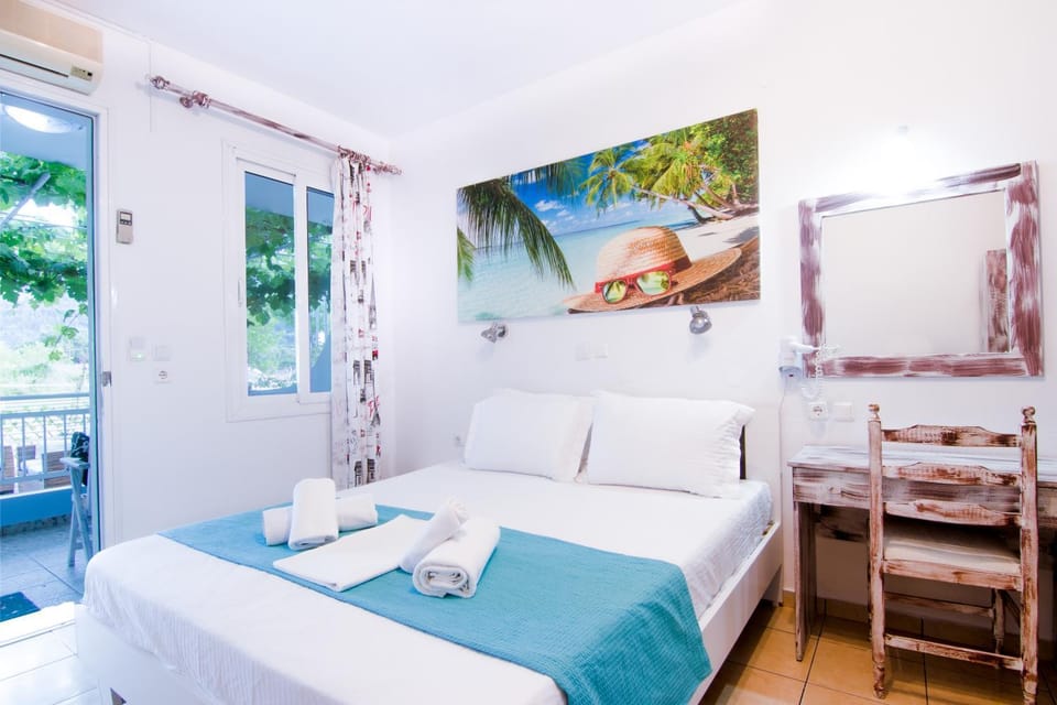 Studios Liolios #3 Apartment hotel in Thasos