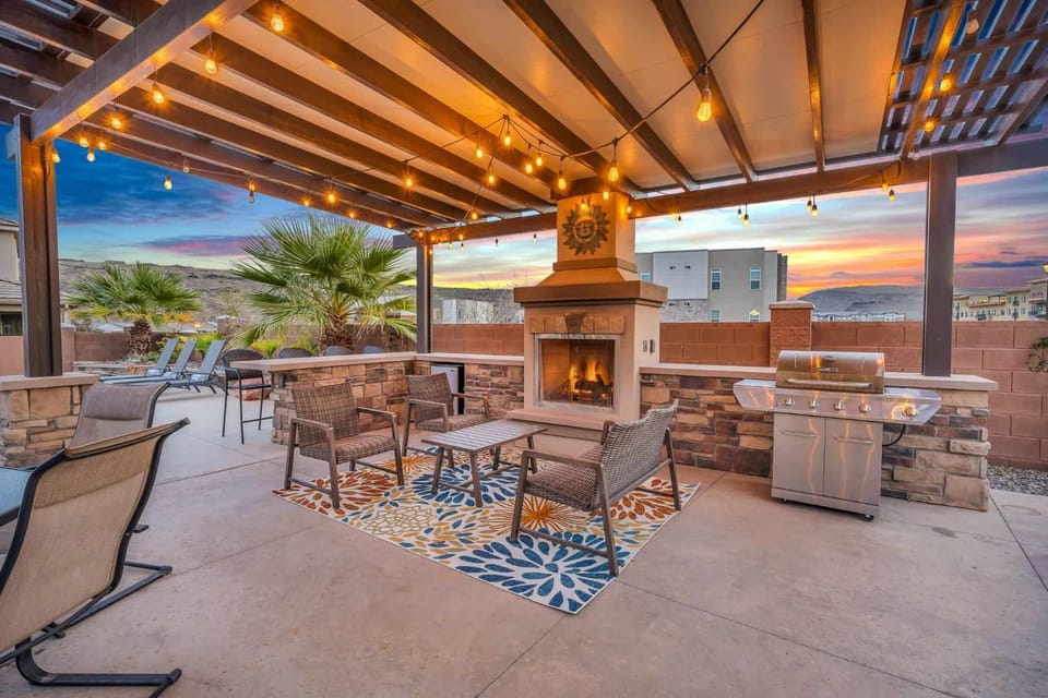 Zion Poolhouse home House in Washington