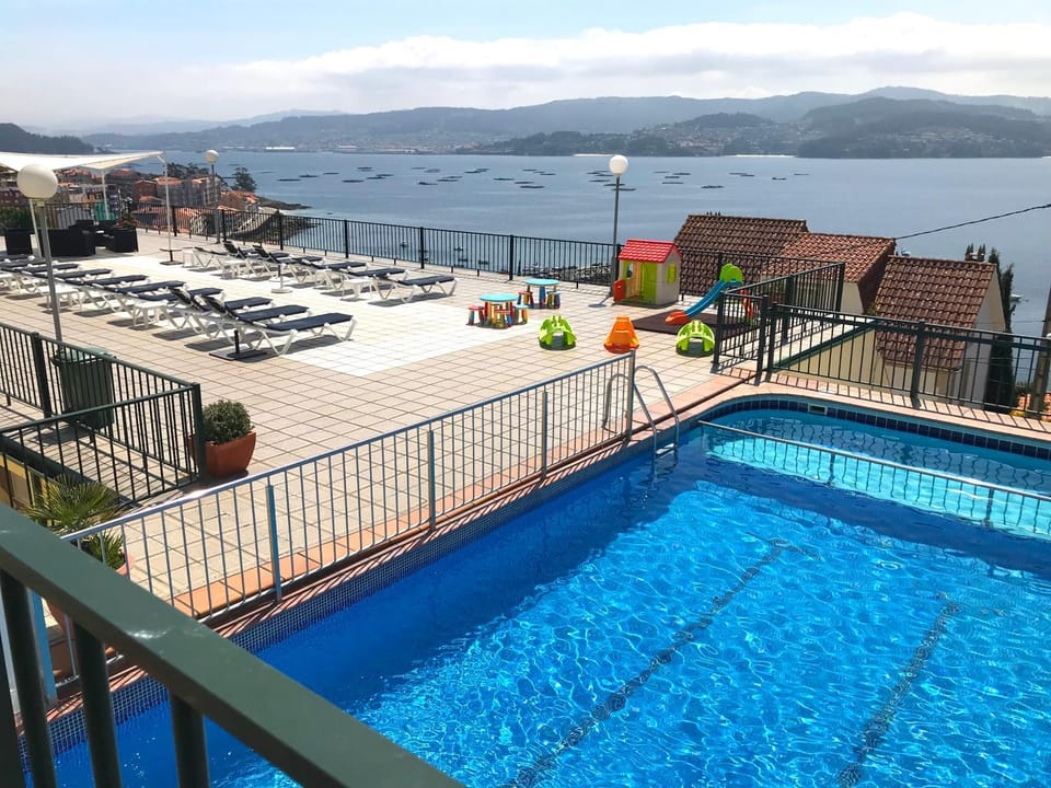 Balcony/Terrace, Swimming pool