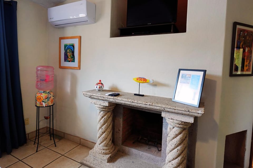TV and multimedia, fireplace, air conditioner