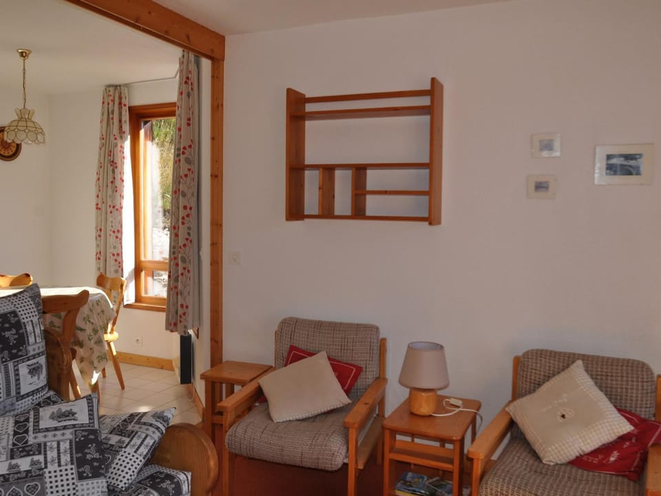 Charmant 2 pièces avec balcon et parking, proche centre et remontées mécaniques ! - FR-1-693-65 Apartment in Châtel