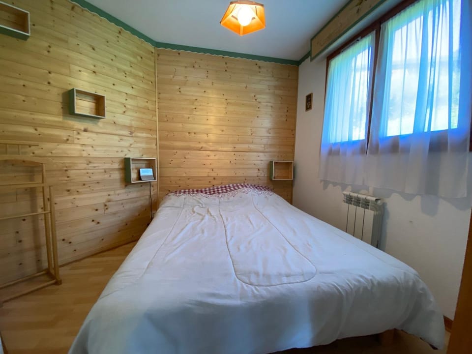 Appartement à Châtel avec WIFI et parking, près du centre - FR-1-693-80 Apartment in Châtel