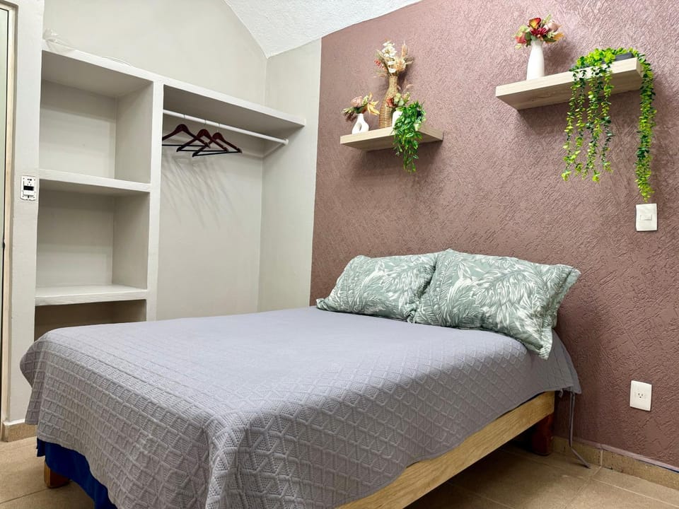 Casa con alberca a 8 Min de Playa Apartment in Ixtapa Zihuatanejo