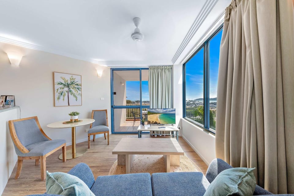 Marina views at Airlie 10F - 1 bedroom Apartment in Airlie Beach
