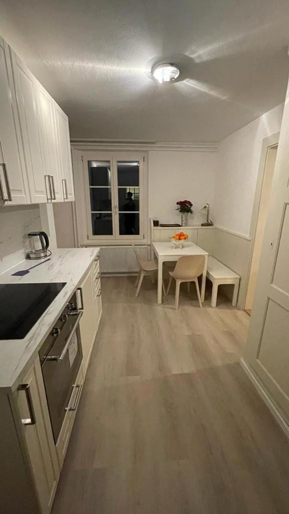 Dining area, dishwasher, pet friendly