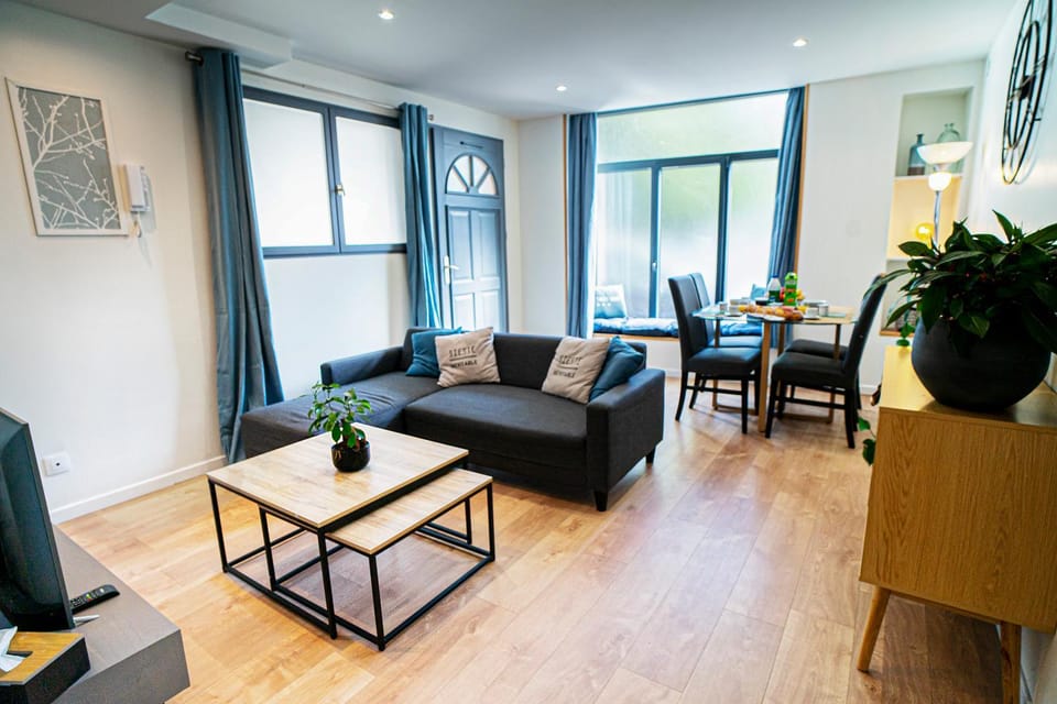 ONLOC - Proche Halles Appart - 2 chbres - Parking Apartment in Pau
