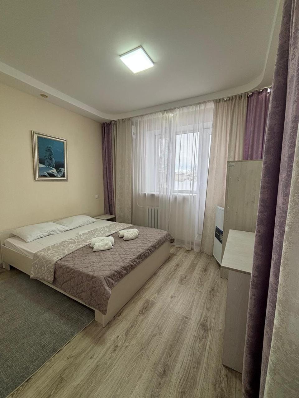 Bed, Photo of the whole room