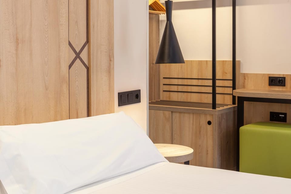 Bed, wardrobe