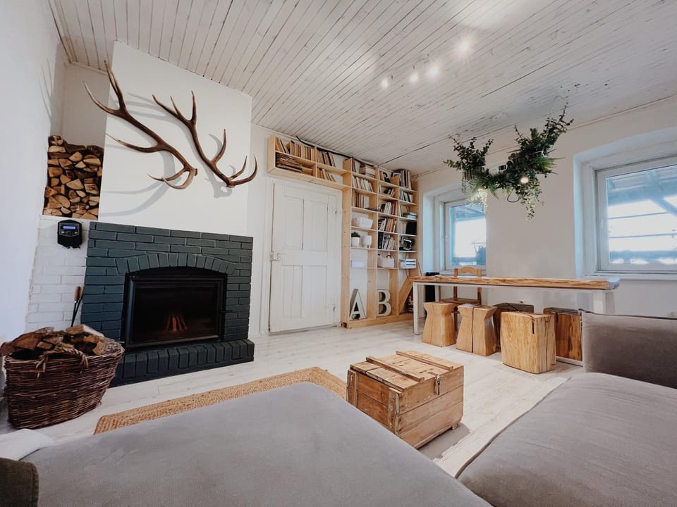 Communal lounge/ TV room, Living room, Seating area, flat iron