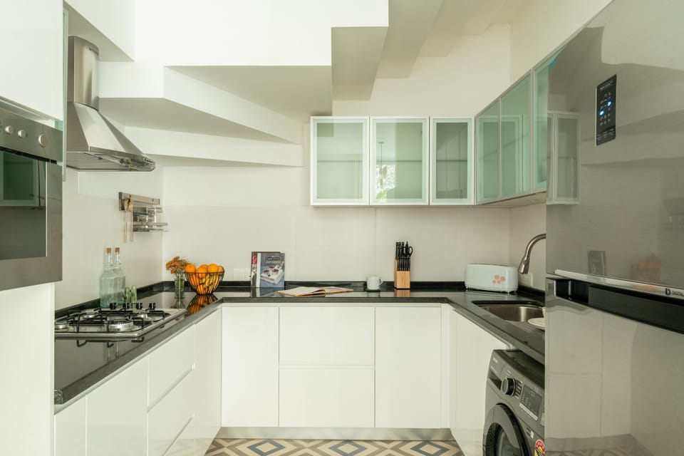 Kitchen or kitchenette, kitchen