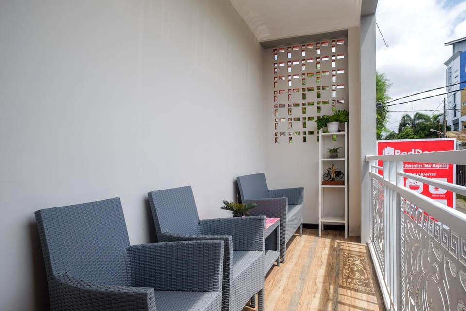Balcony/Terrace, Living room