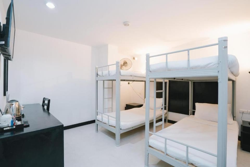 bunk bed