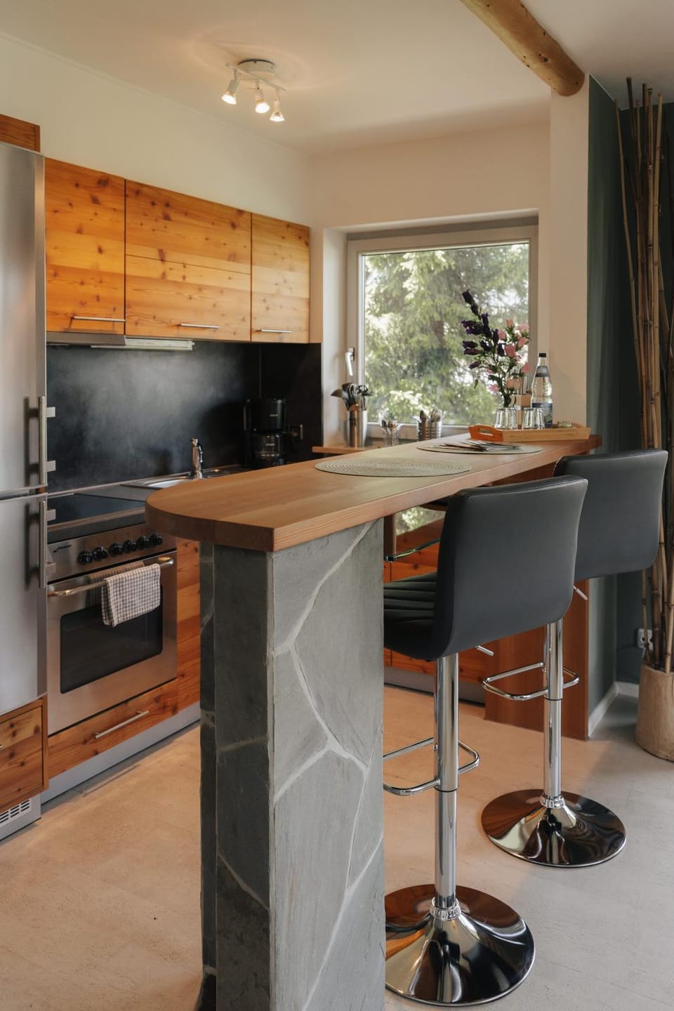 Kitchen or kitchenette, Dining area, kitchen