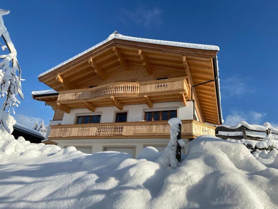 Property building, Winter