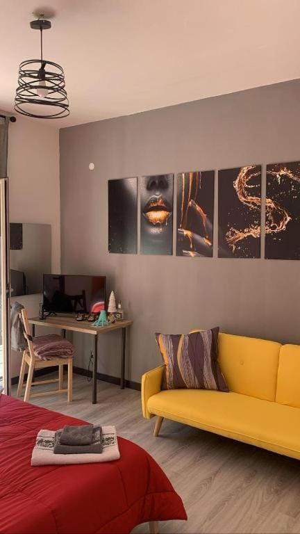 Shiva House Bed and Breakfast in Naples