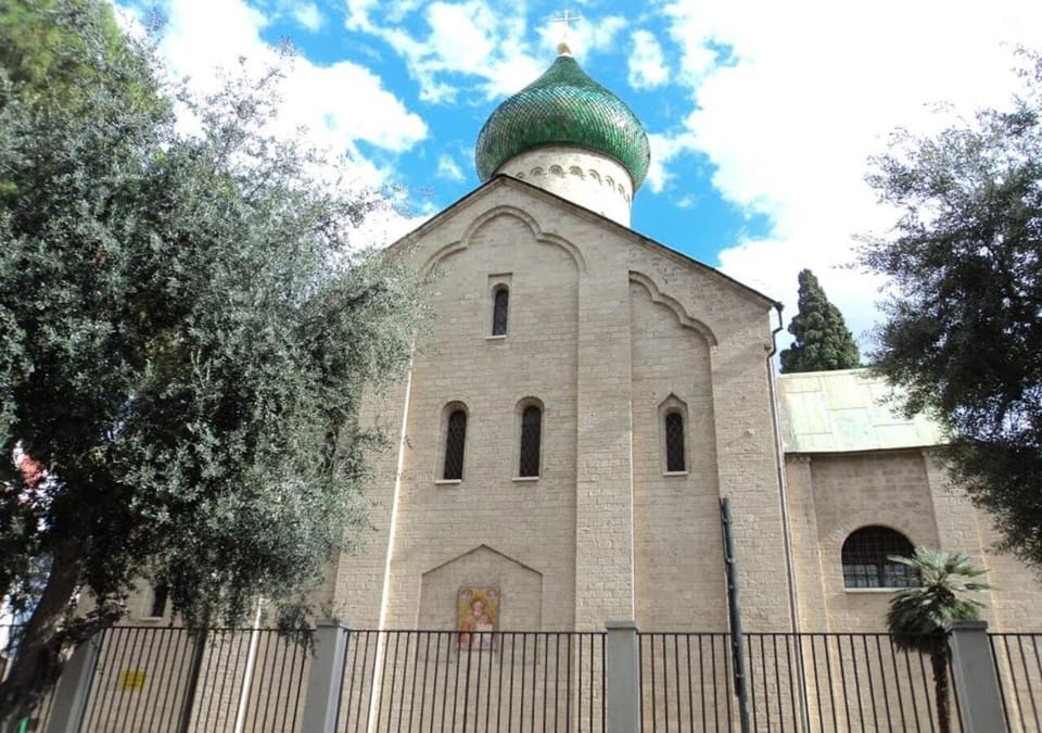 Place of worship, Evening entertainment, Landmark view, Entertainment, Location