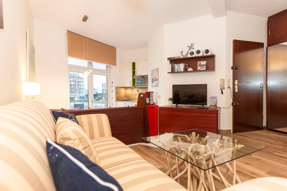 Marina 94-Links Apartment in Cuxhaven
