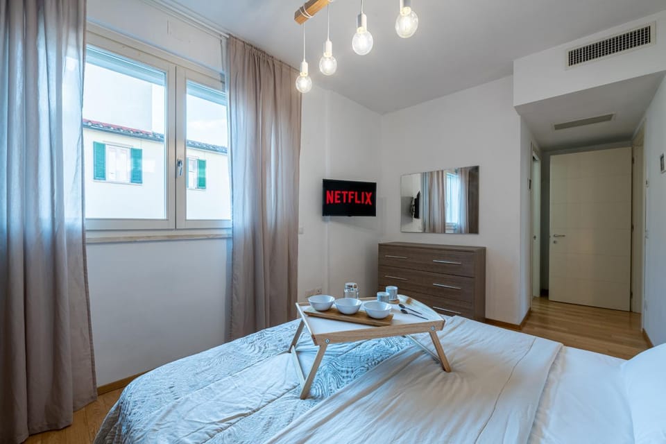 Bed, TV and multimedia, Bedroom, air conditioner