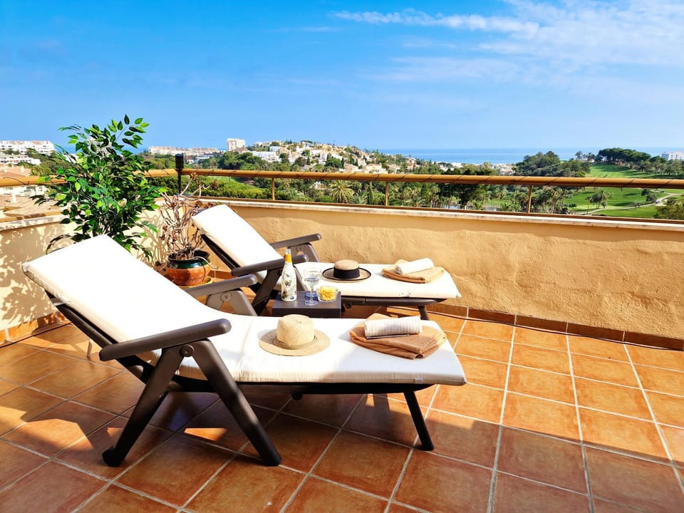 Balcony/Terrace, Sea view, sunbed