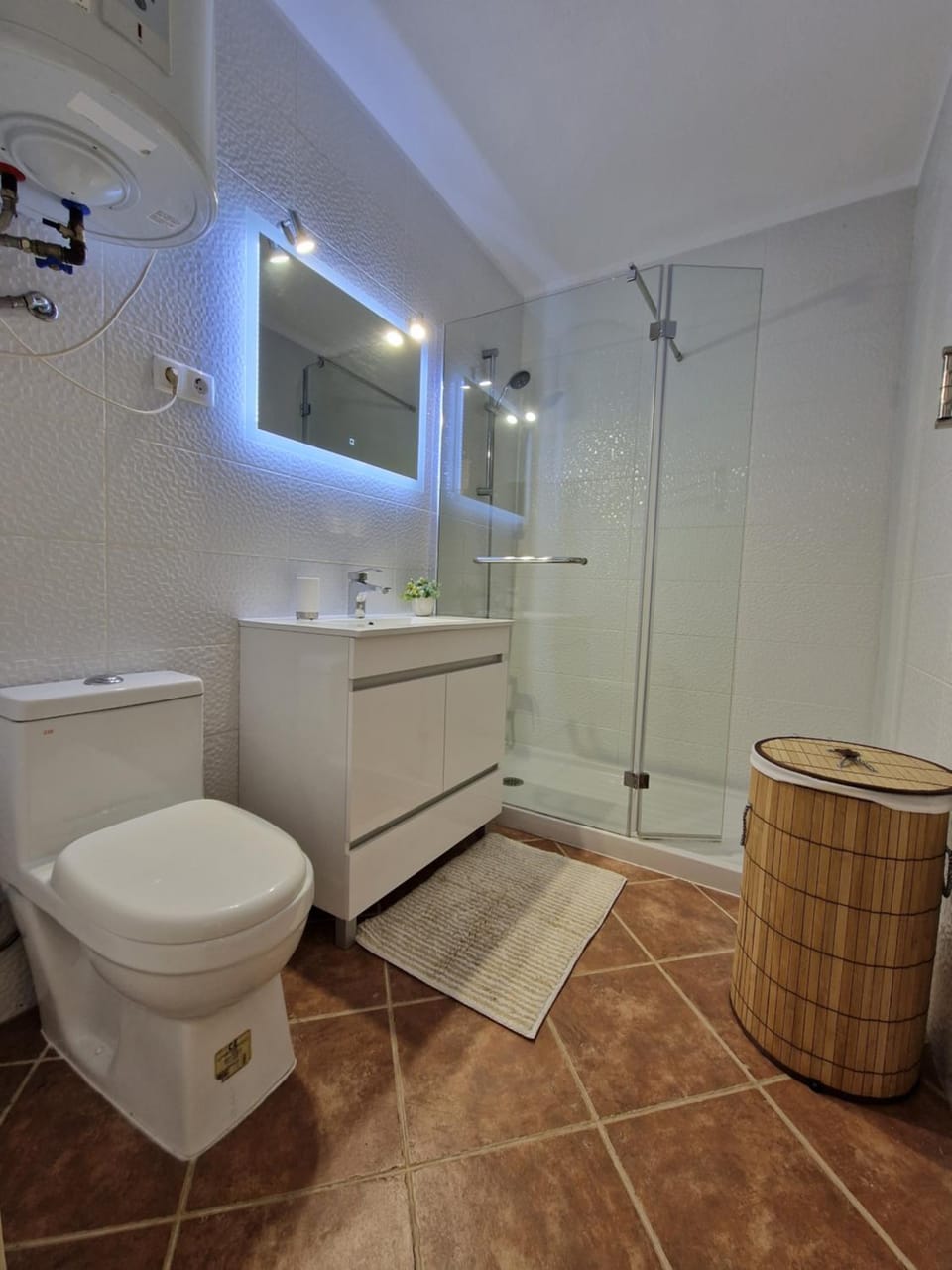Shower, Toilet, Bathroom