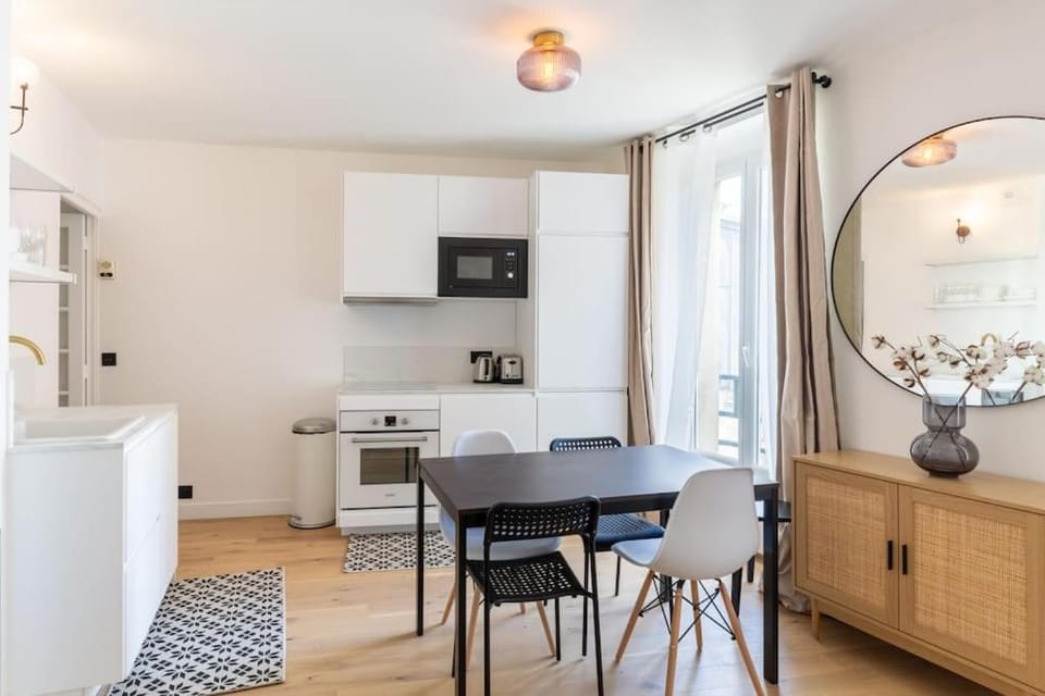 Luxury Flat in Arty Neighborhood Apartment in Paris