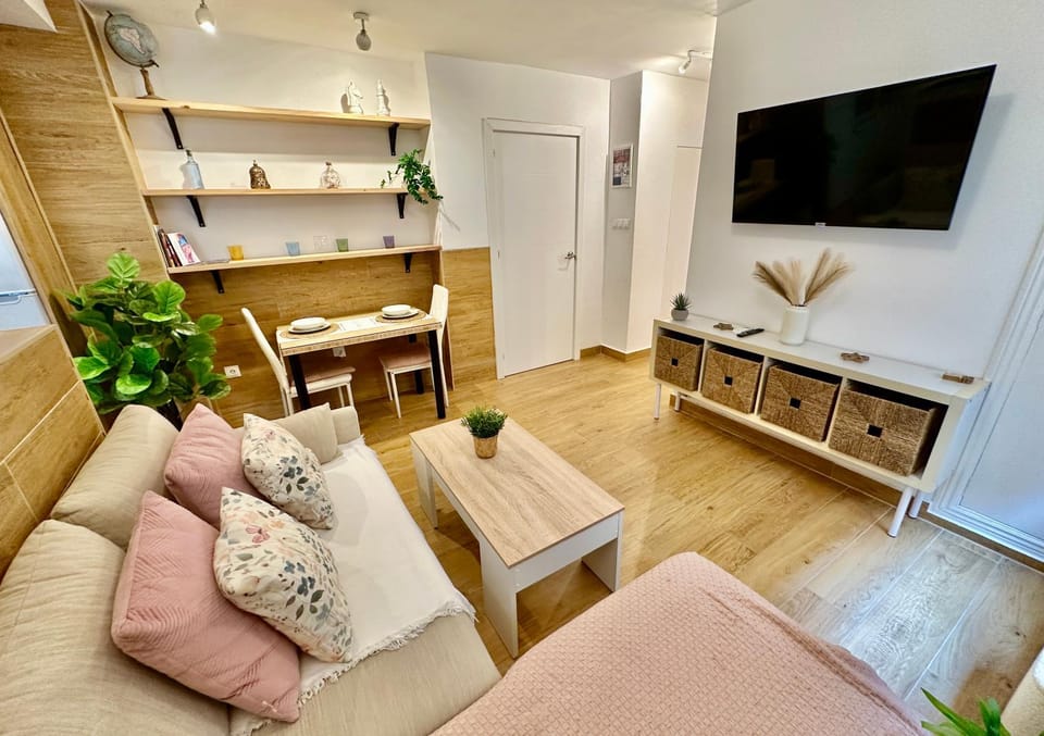 Apartamento Dalmases con Parking Gratis - Hermosas Vistas a Sierra Nevada Apartment in Granada