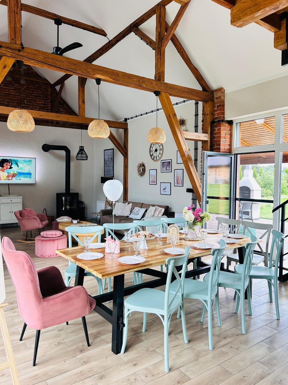 Kitchen or kitchenette, Living room, Seating area, Garden view, fireplace