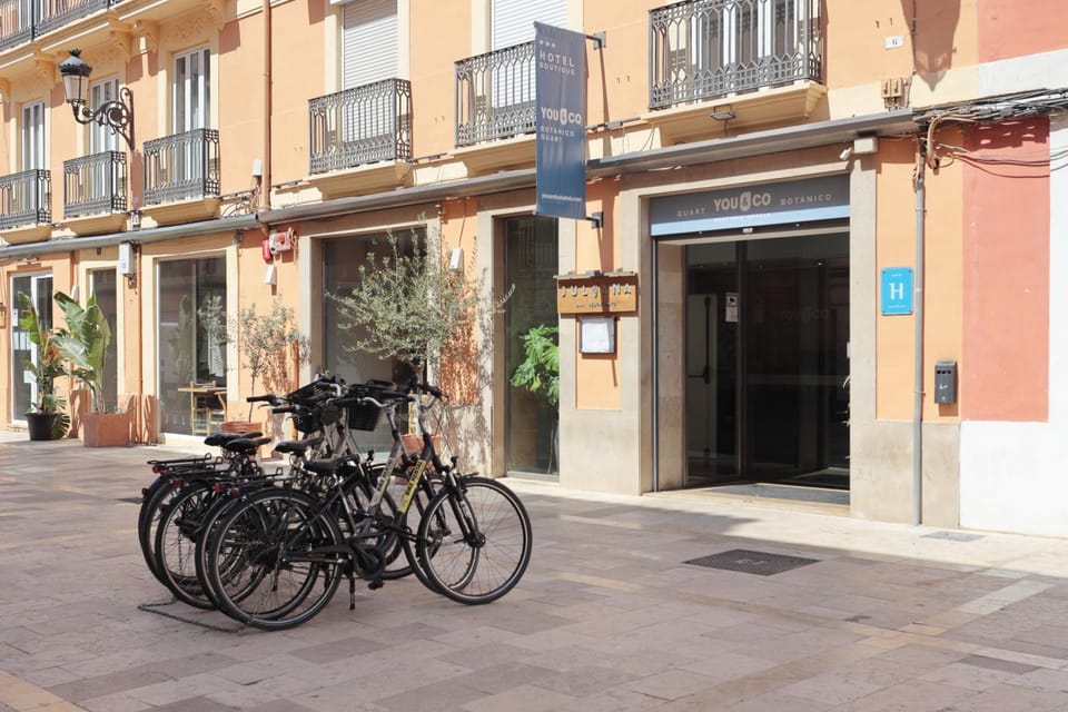 YOU & CO. J. Botánico Boutique Hotel in Valencia
