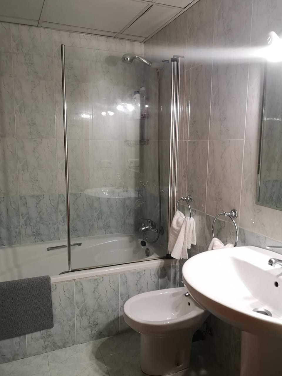 Apartamento Escultor Moreto - PARKING GRATIS Apartment in Zaragoza