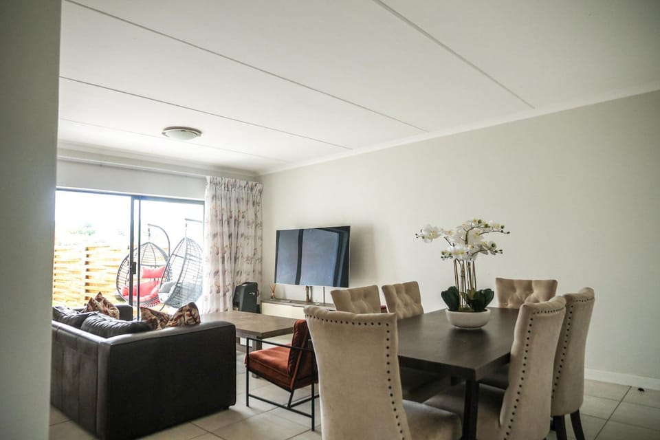 Blyde Beach Front Apartment Ground floor Apartment in Pretoria