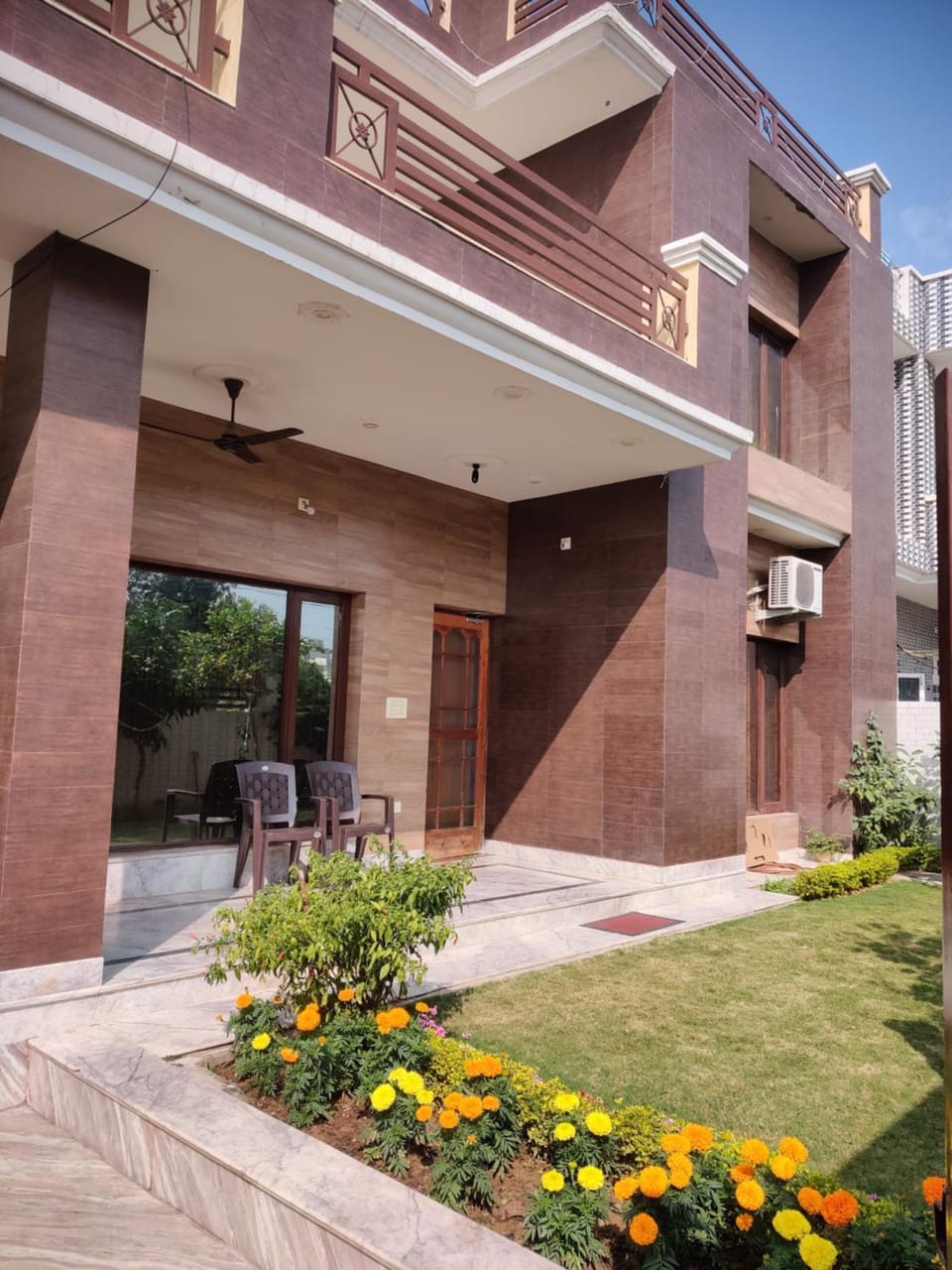 Property building, Garden, Garden, Garden view
