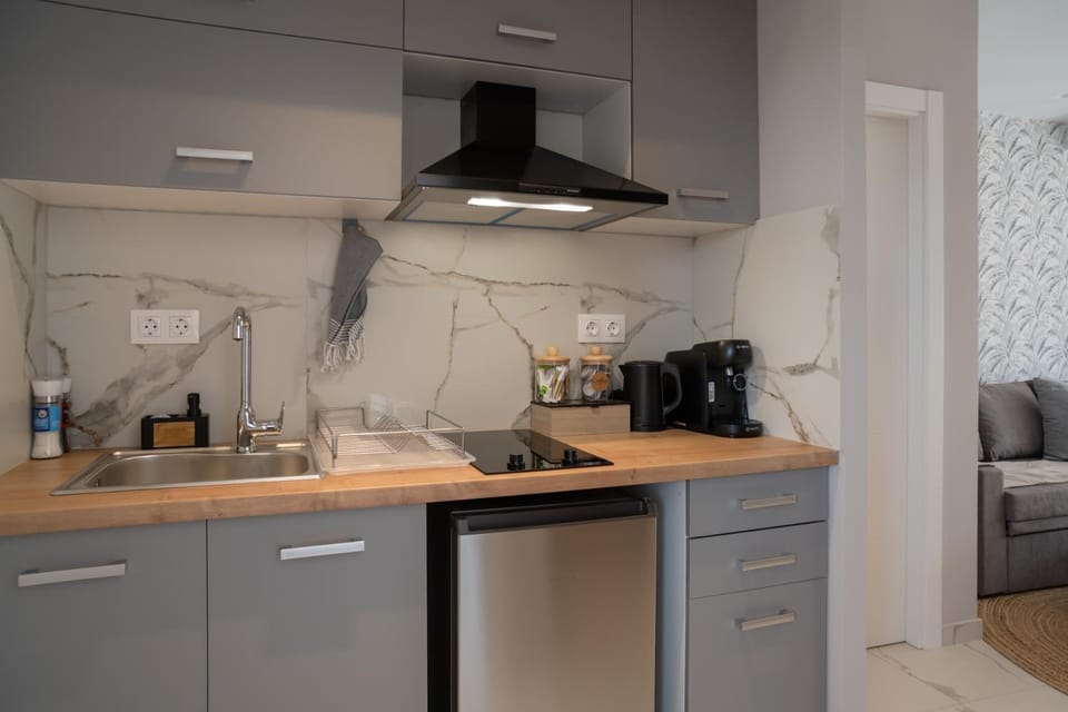 Coffee/tea facilities, Kitchen or kitchenette