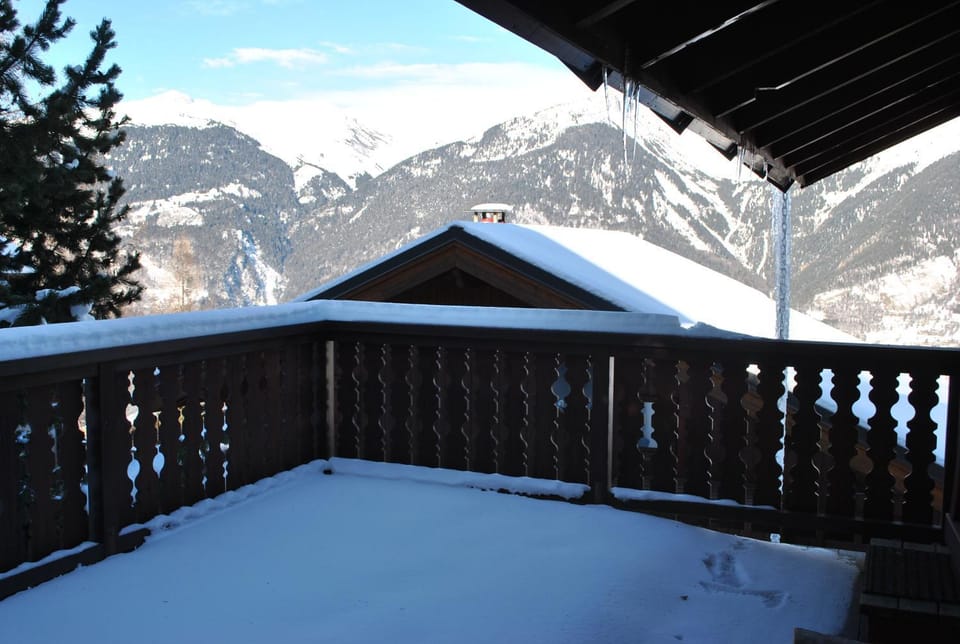Chalet La Plagne Montalbert 50m des pistes Chalet in Auvergne-Rhône-Alpes