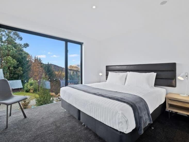 Shotover Serenity Apartment in Queenstown