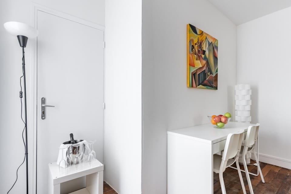 Facade/entrance, Living room