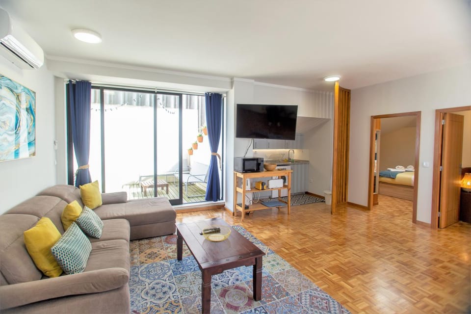 TV and multimedia, Kitchen or kitchenette, Living room, Seating area, Dining area, Evening entertainment, minibar