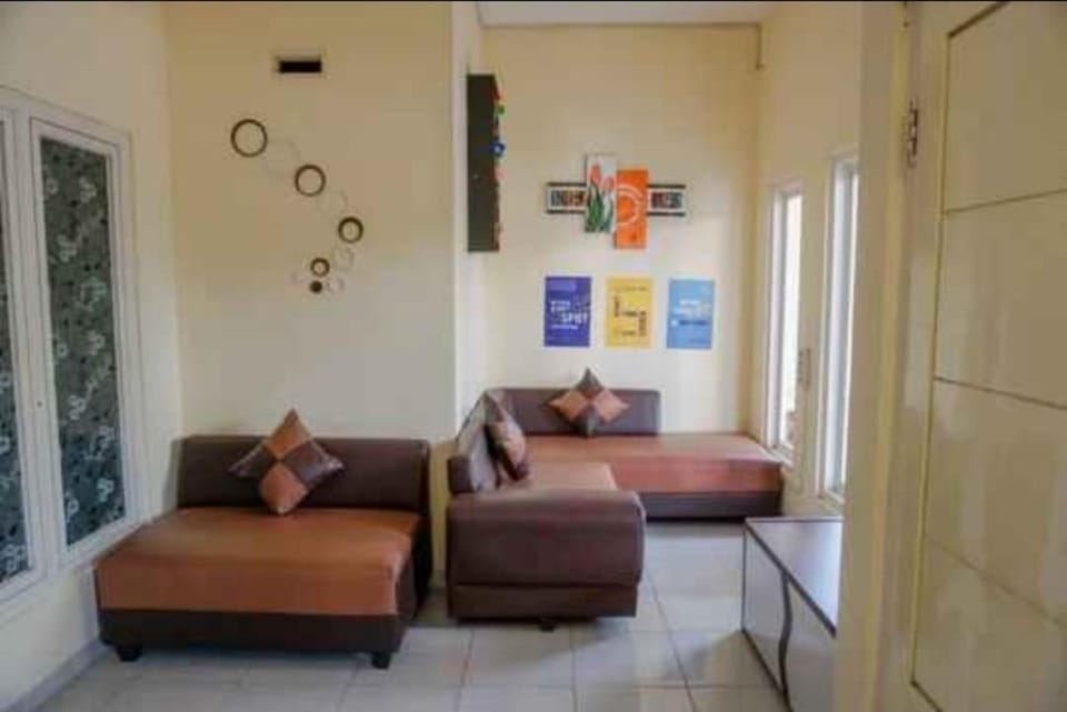 GRIYA BUNDA Vacation rental in East Java