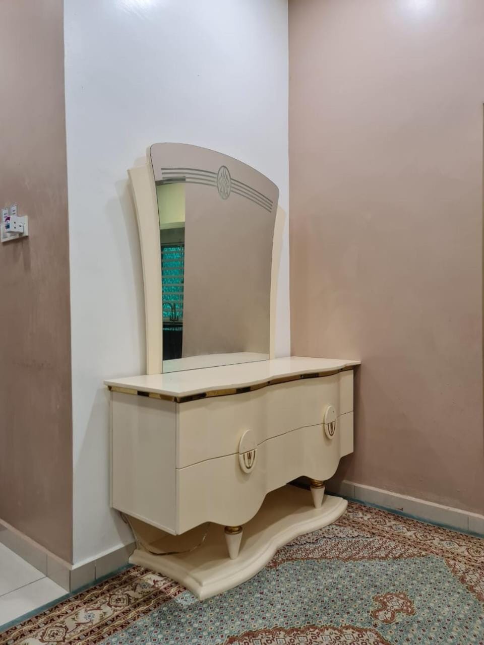 HOMESTAY EPOH MANJOI WITH PRIVATE POOL AND JACUZZI House in Ipoh