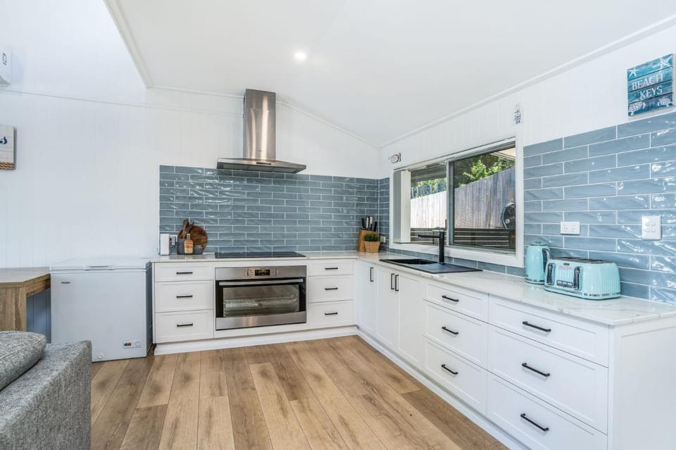 Castaway Cottage - Rainbow Beach House in Rainbow Beach