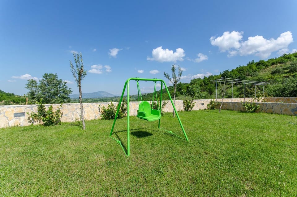 Patio, Communal lounge/ TV room, Garden