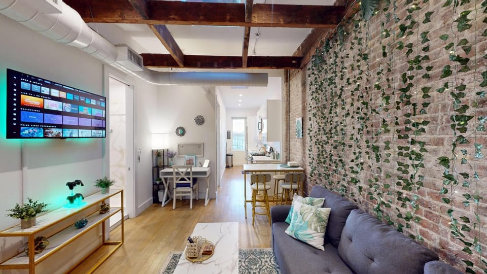 TV and multimedia, Living room, Seating area