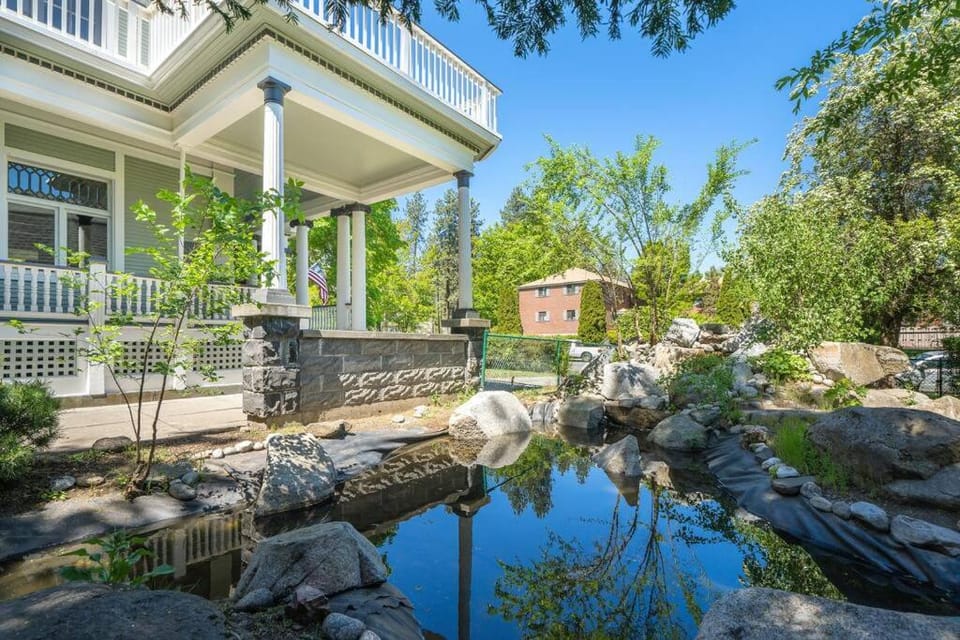 Entire Main level of Beautiful Historic Home Apartment in Spokane