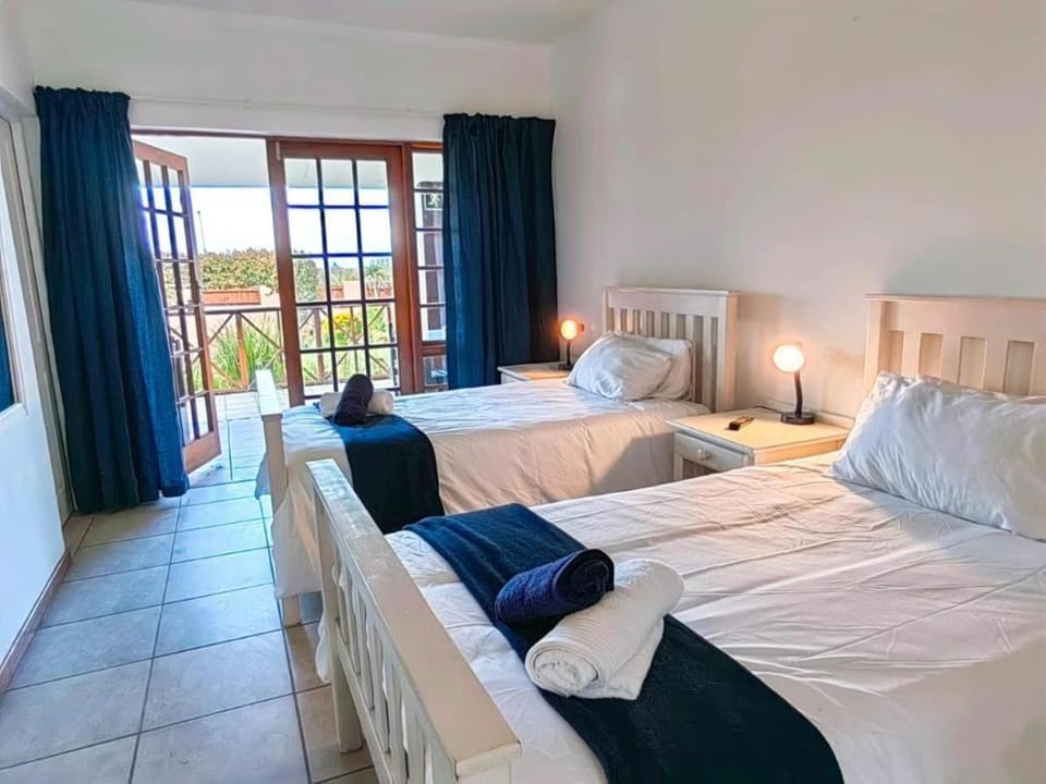 Bed, Internal: Not applicable to any particular room