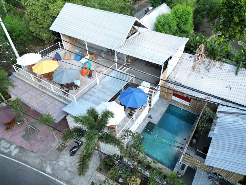 Property building, Pool view, Swimming pool