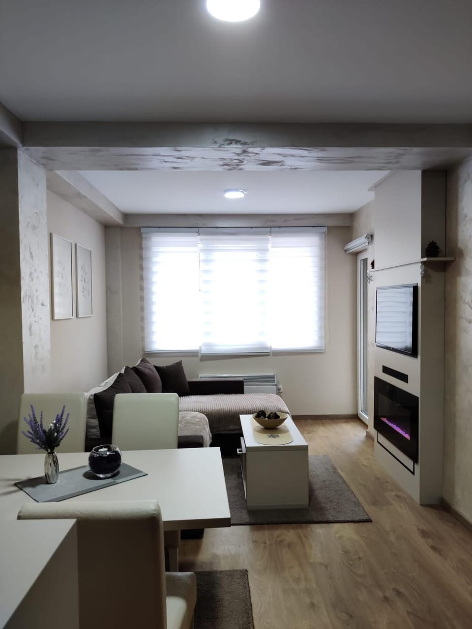 Living room, Dining area