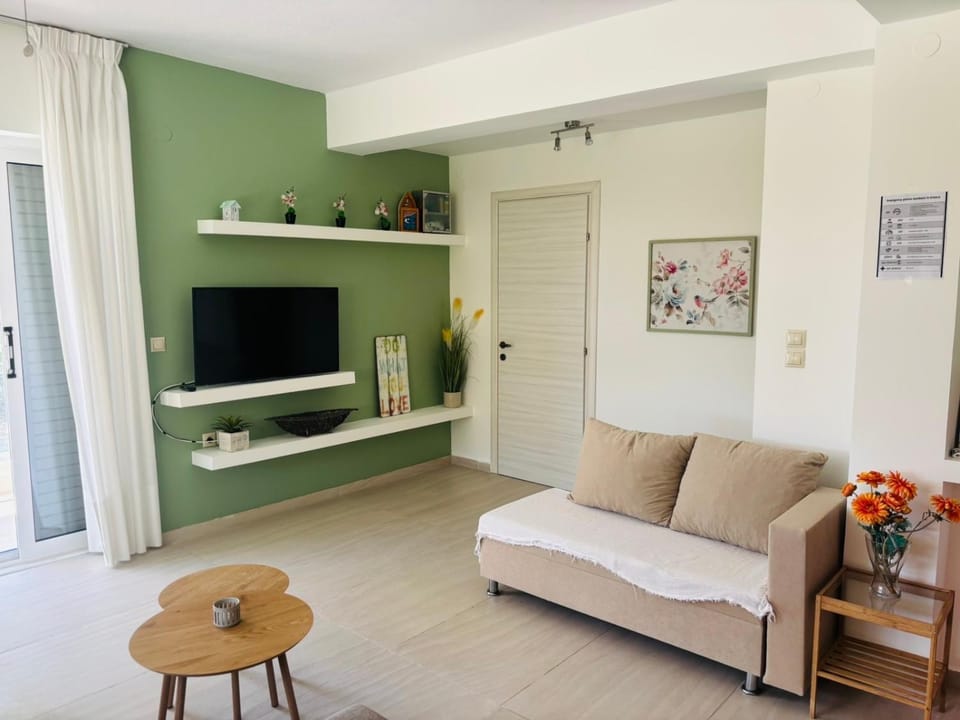 Villa Evita Garden Floor Suite House in Halkidiki
