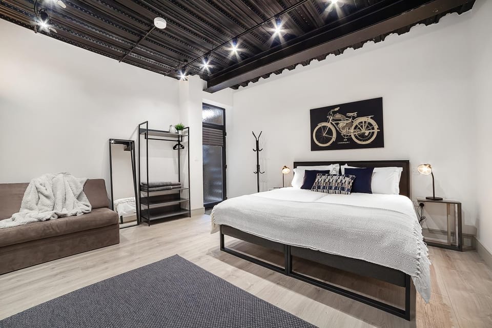 Bed, wardrobe