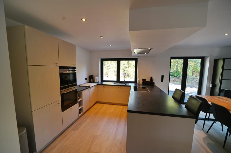 Kitchen or kitchenette, minibar, pet friendly, stove