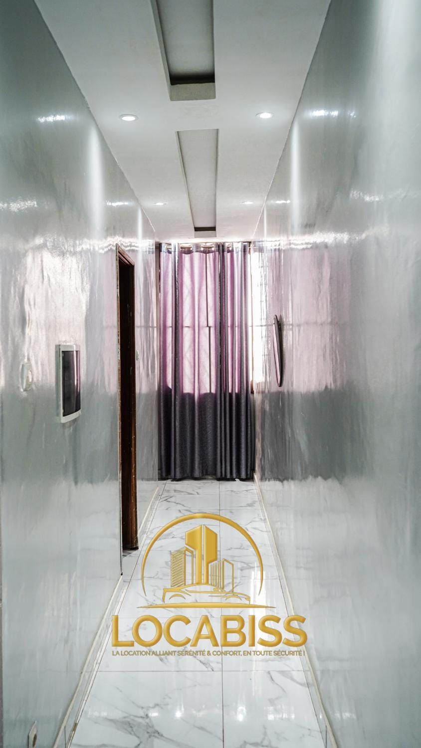 LOCABISS 2-Adeane Apartment in Dakar Region, Senegal